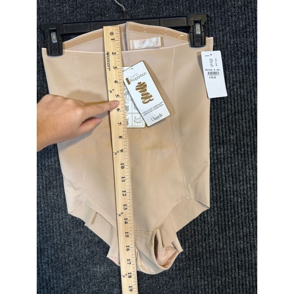 Chantelle Divine Proportion Nude Shaping Bodysuit M NWT - Picture 5 of 6